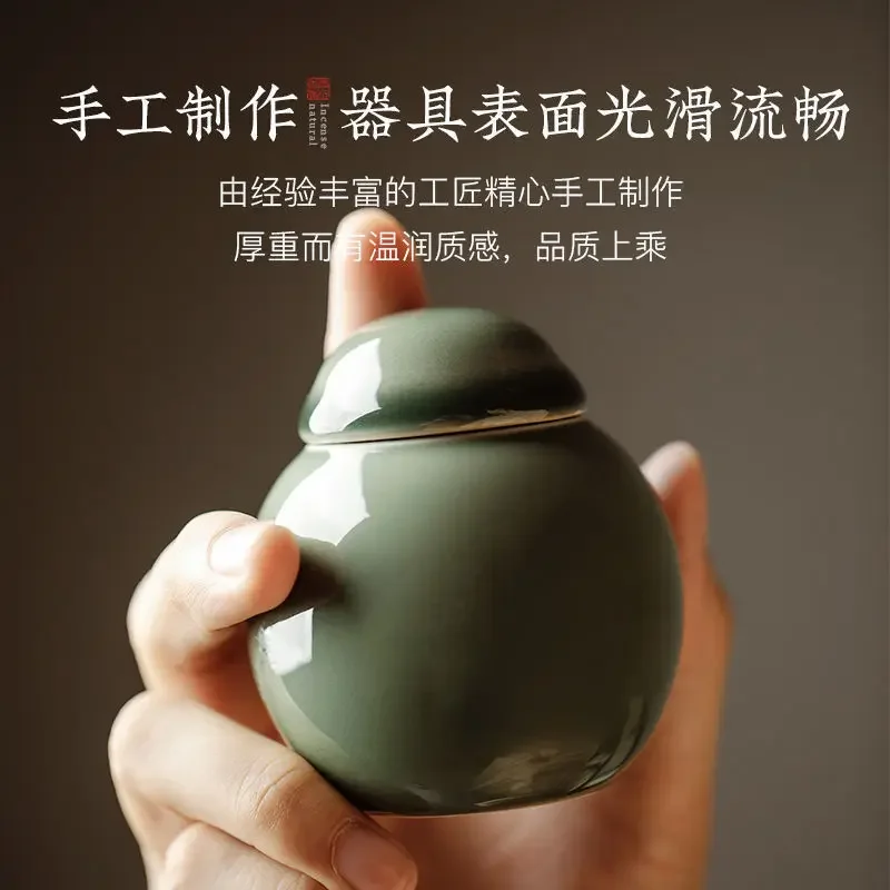 Incense Road Set Gift Box Yue Kiln Celadon Brass Press Ceramic Incense Burner Tea Ceremony Set Accessories
Incense Road Set Gift Box Yue Kiln Celadon Brass Press Ceramic Incense Burner Tea Ceremony Set Accessories