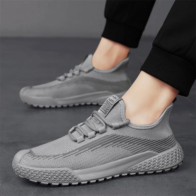 High Quality Thick Sole Men Sport Shoes Mesh Breathable Socks Shoes Summer New Men Casual Sneakers Outdoors Men's Running Shoes
High Quality Thick Sole Men Sport Shoes Mesh Breathable Socks Shoes Summer New Men Casual Sneakers Outdoors Men's Running Shoes