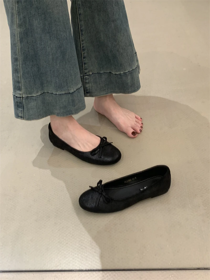 New Fashion Flock Women Ballet Flats Dance Shoes Round Toe Female Shallow Footwear Buckle Strap Ladies Mary Janes Flats Shoes
New Fashion Flock Women Ballet Flats Dance Shoes Round Toe Female Shallow Footwear Buckle Strap Ladies Mary Janes Flats Shoes
