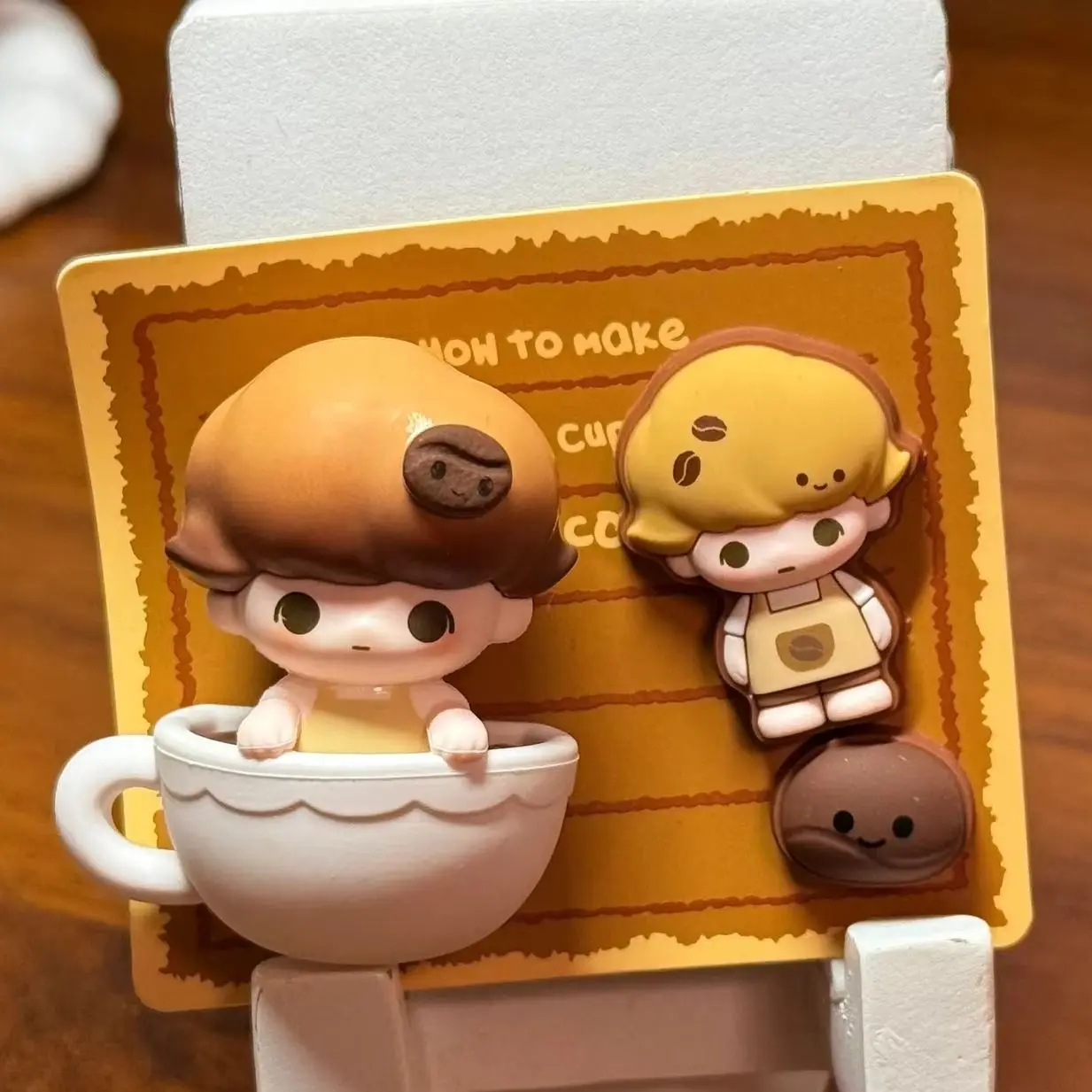 POP MART Bubble Mengli Coffee Factory Series Home Decoration Figurines Blind Box Mystery Ornament Guess Bag Genuine Collectible
POP MART Bubble Mengli Coffee Factory Series Home Decoration Figurines Blind Box Mystery Ornament Guess Bag Genuine Collectible