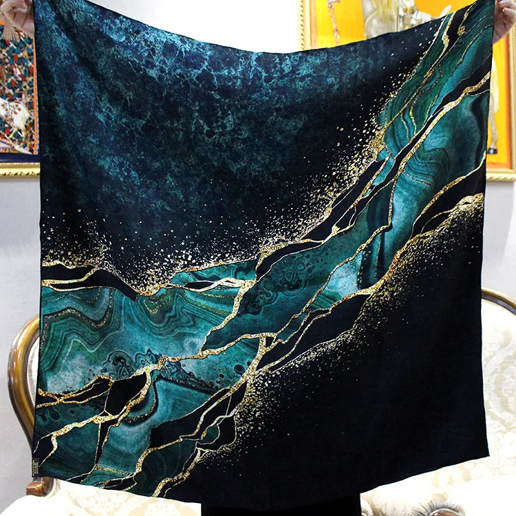 88×88cm 18MM 100% Silk Twill Scarf For Women Luxury Brand Double Sides With Different Design Square Size Shawls And Wraps Autumn
88×88cm 18MM 100% Silk Twill Scarf For Women Luxury Brand Double Sides With Different Design Square Size Shawls And Wraps Autumn