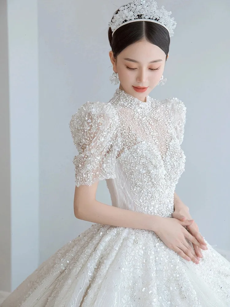 Свадебное платье Princ Sle с длинным шлейфом, в пол, в корейском стиле, с вышивкой, из сетчатой ткани, с аппликацией.
Свадебное платье Princ Sle с длинным шлейфом, в пол, в корейском стиле, с вышивкой, из сетчатой ткани, с аппликацией.