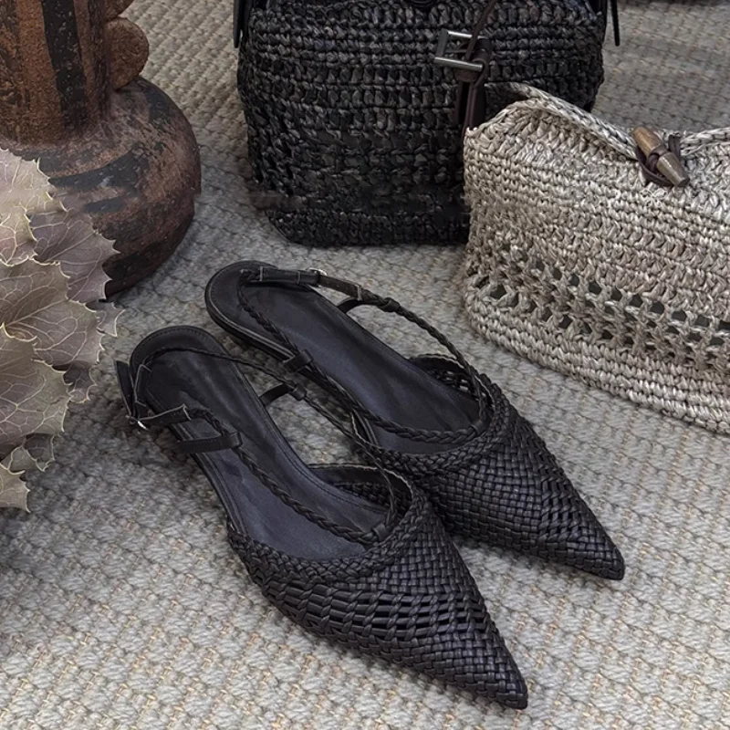 New Fashion Designer Women Sandals High Heel Women Sexy Slingback Low Heel Hollow Breatha Woven Sandals Women Slip-on Women Shoe
New Fashion Designer Women Sandals High Heel Women Sexy Slingback Low Heel Hollow Breatha Woven Sandals Women Slip-on Women Shoe