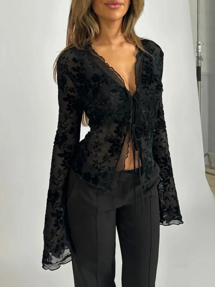 Women's Slim Fit Chiffon Ruffle Trumpet Sleeve Shirt Autumn Fashionable Elegant Top for Business Casual Wear
Women's Slim Fit Chiffon Ruffle Trumpet Sleeve Shirt Autumn Fashionable Elegant Top for Business Casual Wear