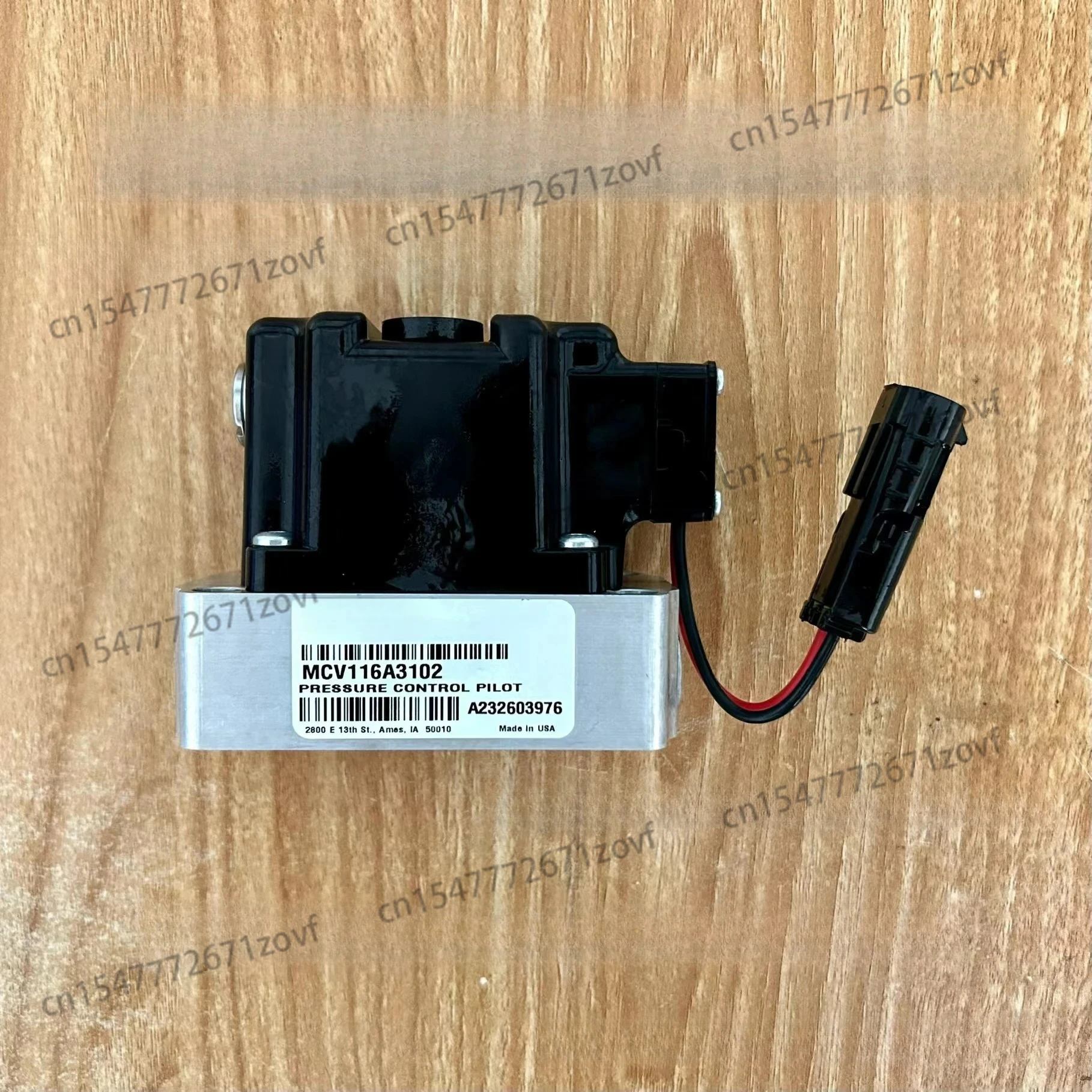 MCV116A3102 control module spot stock new original genuine 
MCV116A3102 control module spot stock new original genuine