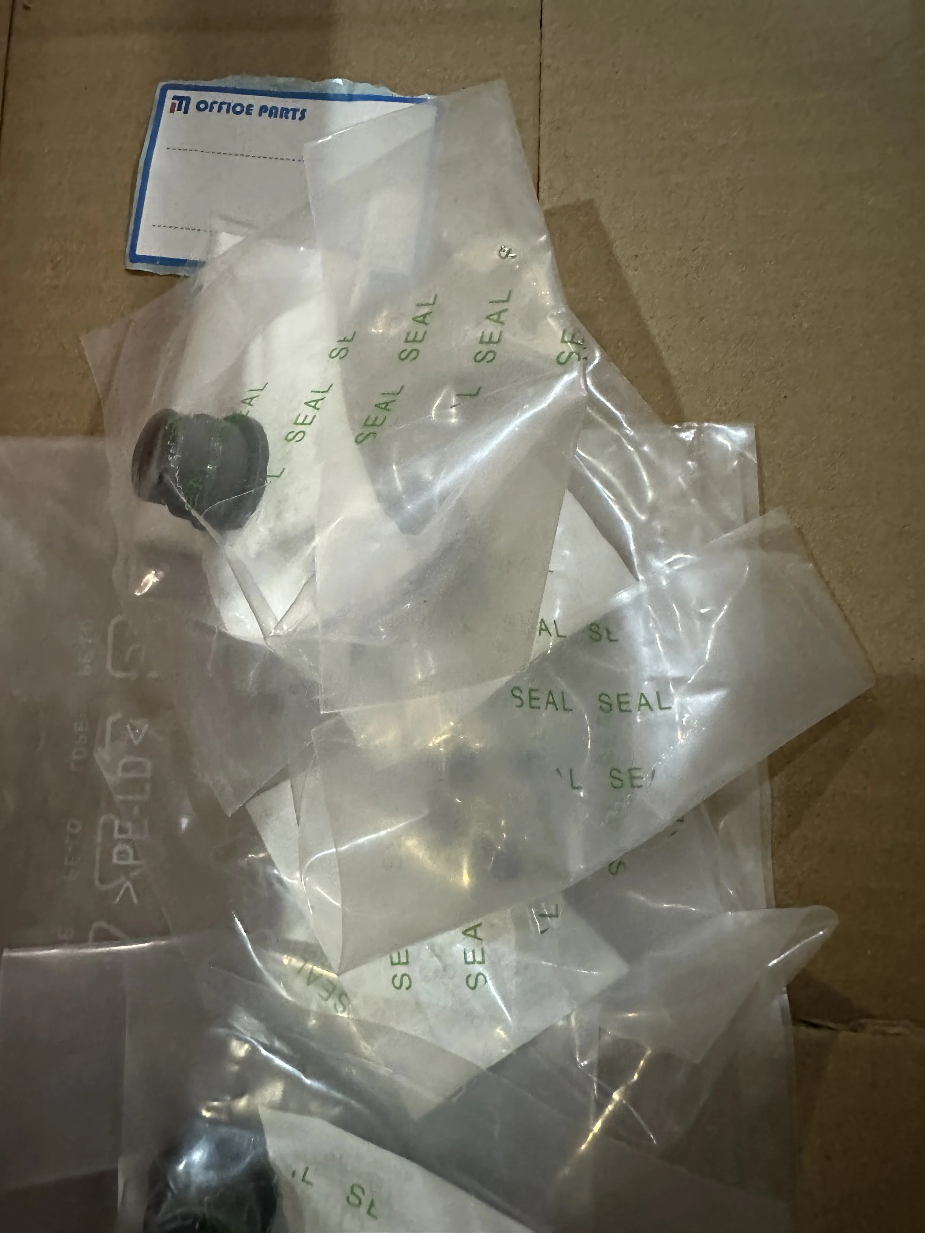 20 шт. B065-3069 B0653069 Втулка для RICOH Aficio 1060 1075 2051 2060 2075 AP900 MP 5500 6500 7500 8000 9000 1100 1350 MP8000
20 шт. B065-3069 B0653069 Втулка для RICOH Aficio 1060 1075 2051 2060 2075 AP900 MP 5500 6500 7500 8000 9000 1100 1350 MP8000