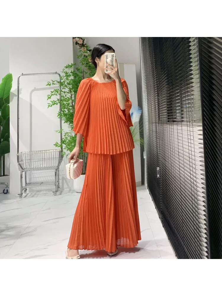 Miyake Pleated Pants Set, Women's Solid Color Simple Round Neck Bat Sleeve Loose Top+wide Leg Pants Two-piece Set
Miyake Pleated Pants Set, Women's Solid Color Simple Round Neck Bat Sleeve Loose Top+wide Leg Pants Two-piece Set