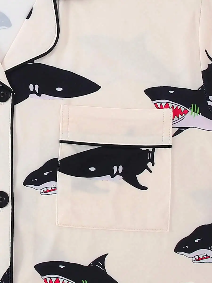 Women Short Sleeve Pajama Set With Cartoon Shark Print Turn-Down Collar Breathable Loose Fit Home Wear
Women Short Sleeve Pajama Set With Cartoon Shark Print Turn-Down Collar Breathable Loose Fit Home Wear