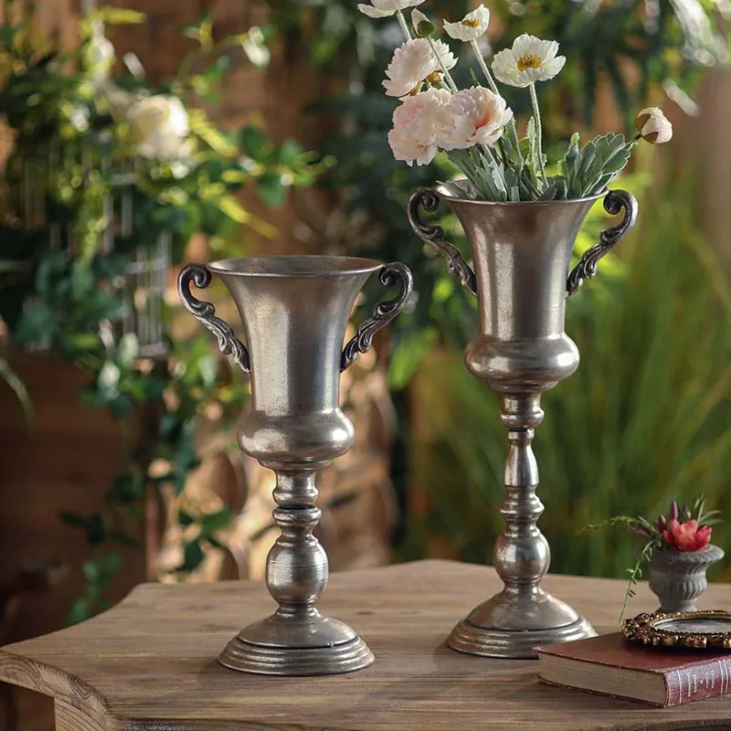 American retro foreign trade vase removable gardening garden ornaments B & B hotel silver-white flower utensils
American retro foreign trade vase removable gardening garden ornaments B & B hotel silver-white flower utensils