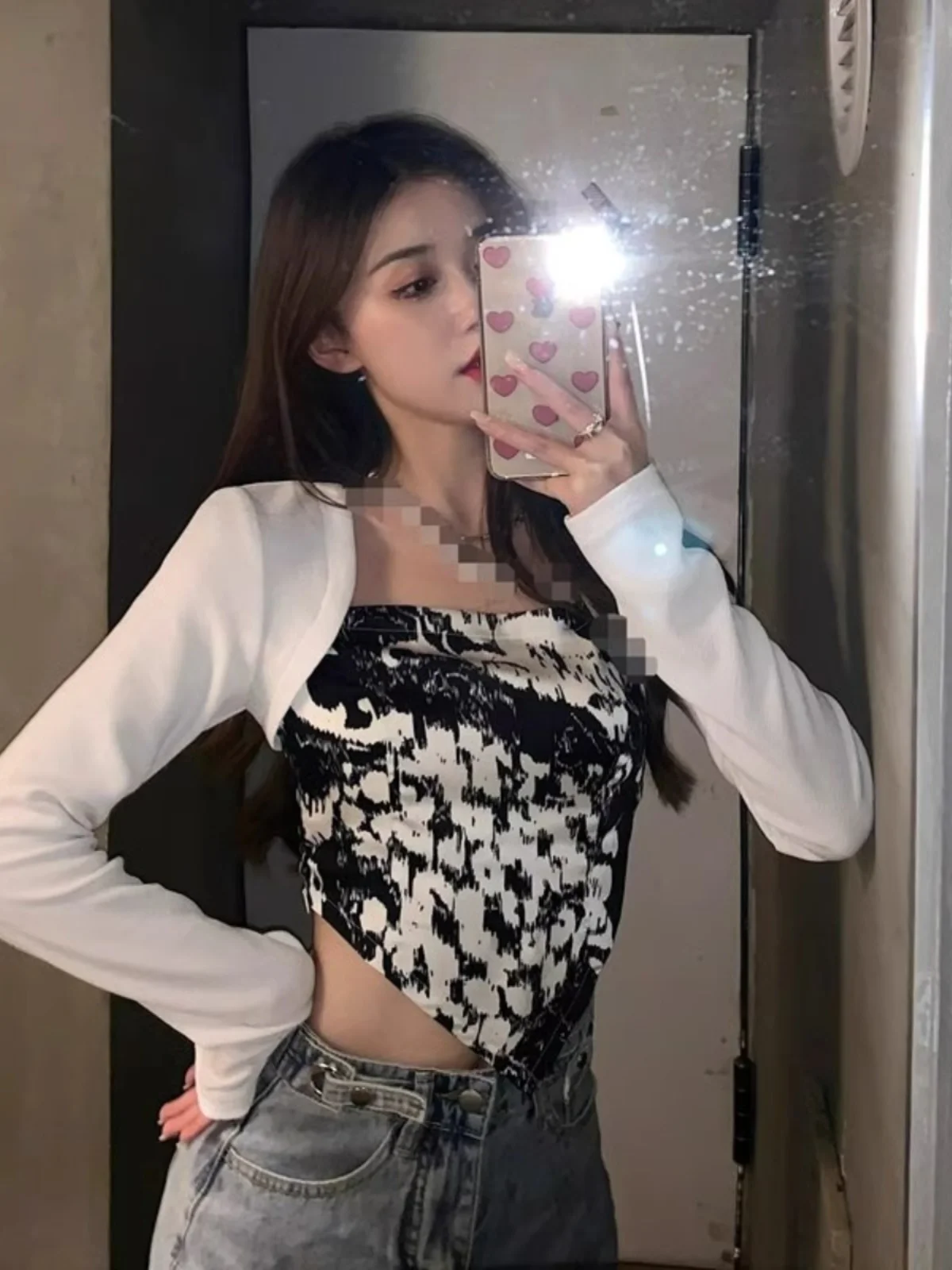 Women's Summer Knitted Shoulder Shawl Cardigan Thin Top with Strap Vest Outerwear Sunshade Cover up Short Length Slim Fit
Women's Summer Knitted Shoulder Shawl Cardigan Thin Top with Strap Vest Outerwear Sunshade Cover up Short Length Slim Fit