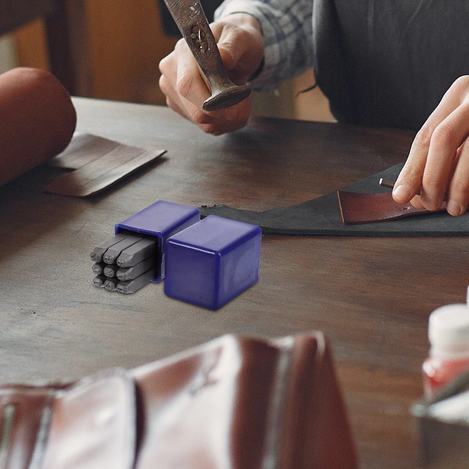 Metal Stamp Set 6.3X6.3X4Cm Alloy Steel Number Hammer For Jewelry Making Craft Die Punch Tool Ball Pein Hand Punch
Metal Stamp Set 6.3X6.3X4Cm Alloy Steel Number Hammer For Jewelry Making Craft Die Punch Tool Ball Pein Hand Punch