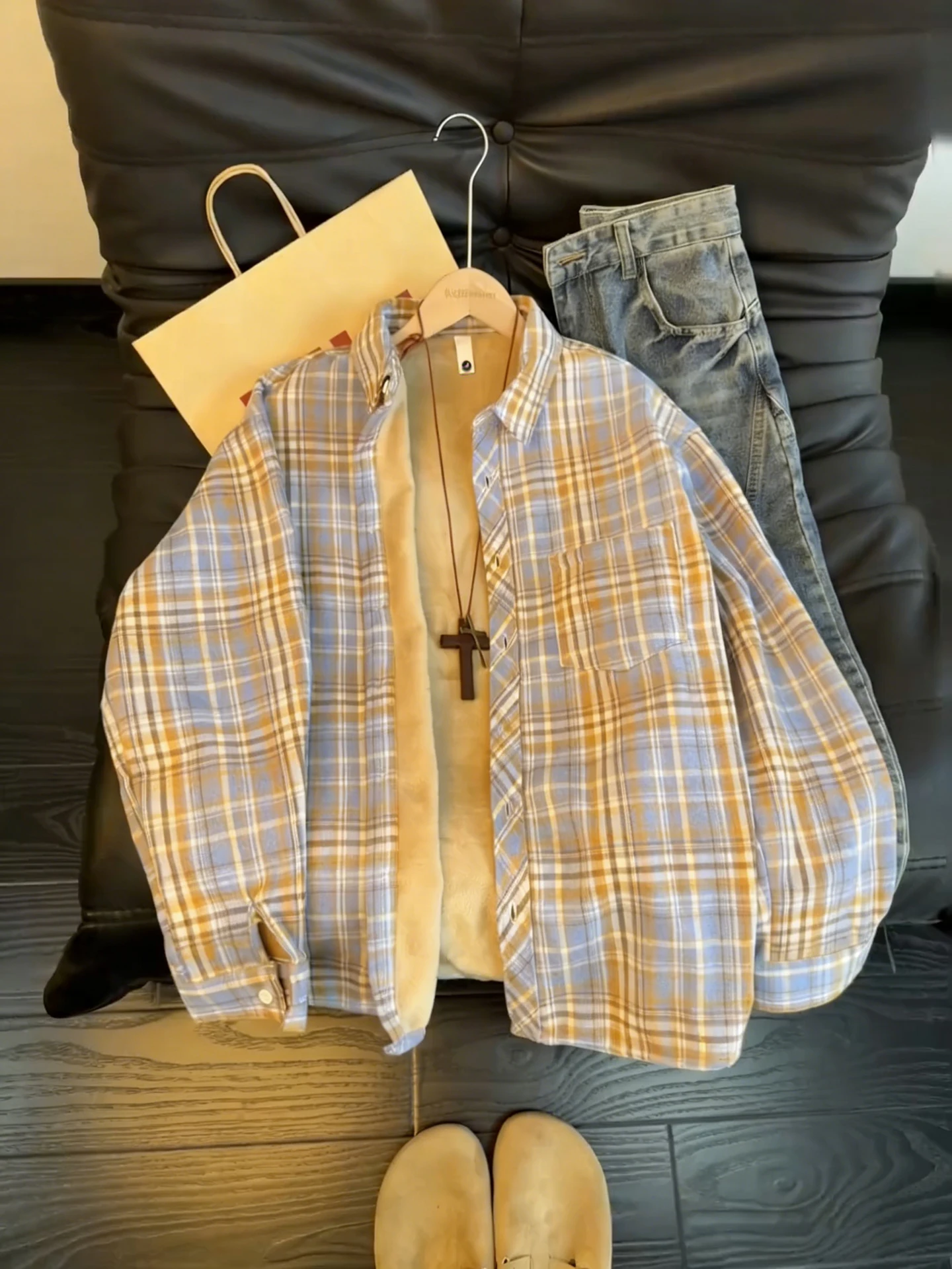 Men's Plaid Flannel irt Long Sve Collared Fce Lined Trendy High End Feeling Winter Outerwear American Retro Sle
Men's Plaid Flannel irt Long Sve Collared Fce Lined Trendy High End Feeling Winter Outerwear American Retro Sle