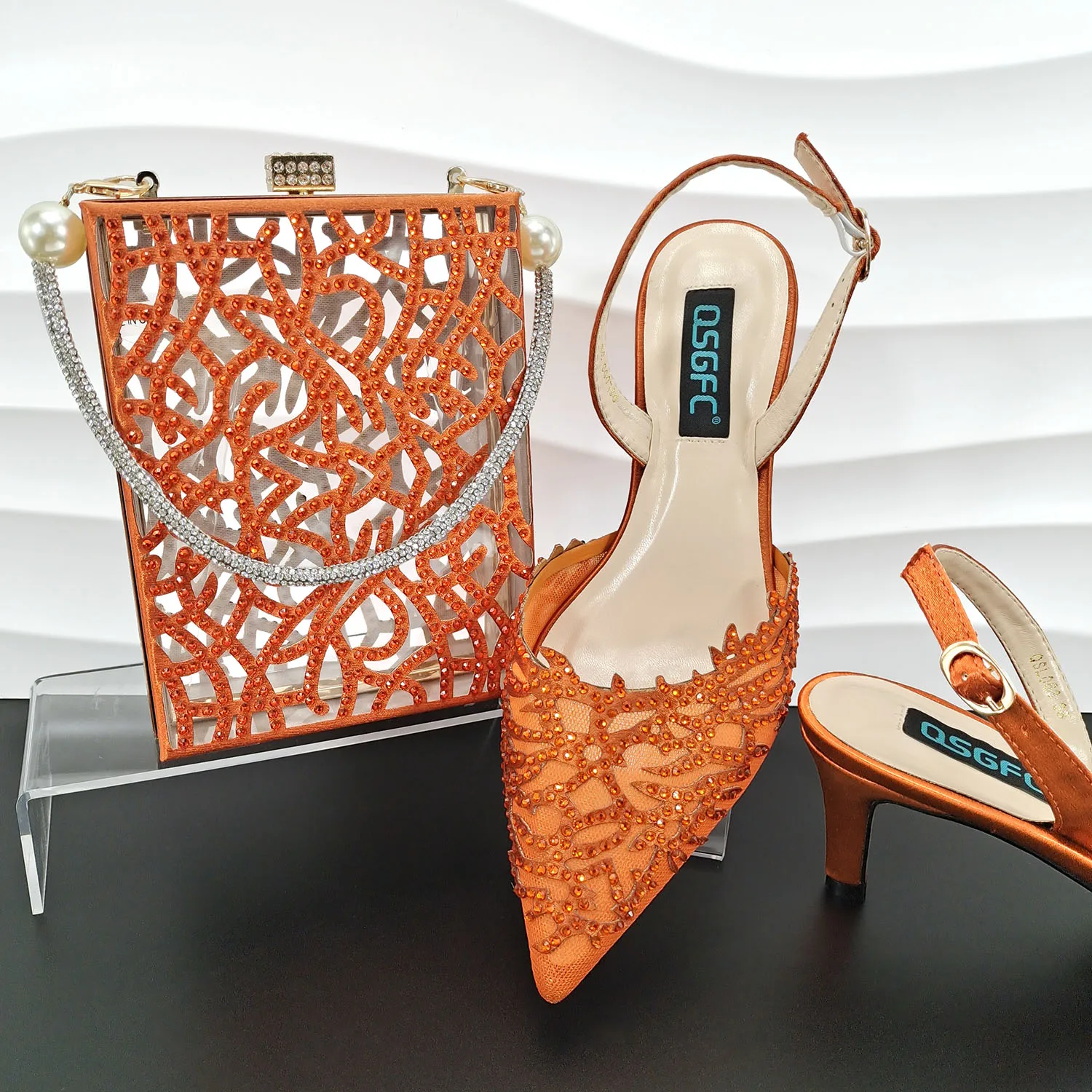 Italian Mesh Hollow Design Bright Orange Color Pointed Toe High Heels Fashion Party Ladies Shoes And Handbag
Italian Mesh Hollow Design Bright Orange Color Pointed Toe High Heels Fashion Party Ladies Shoes And Handbag