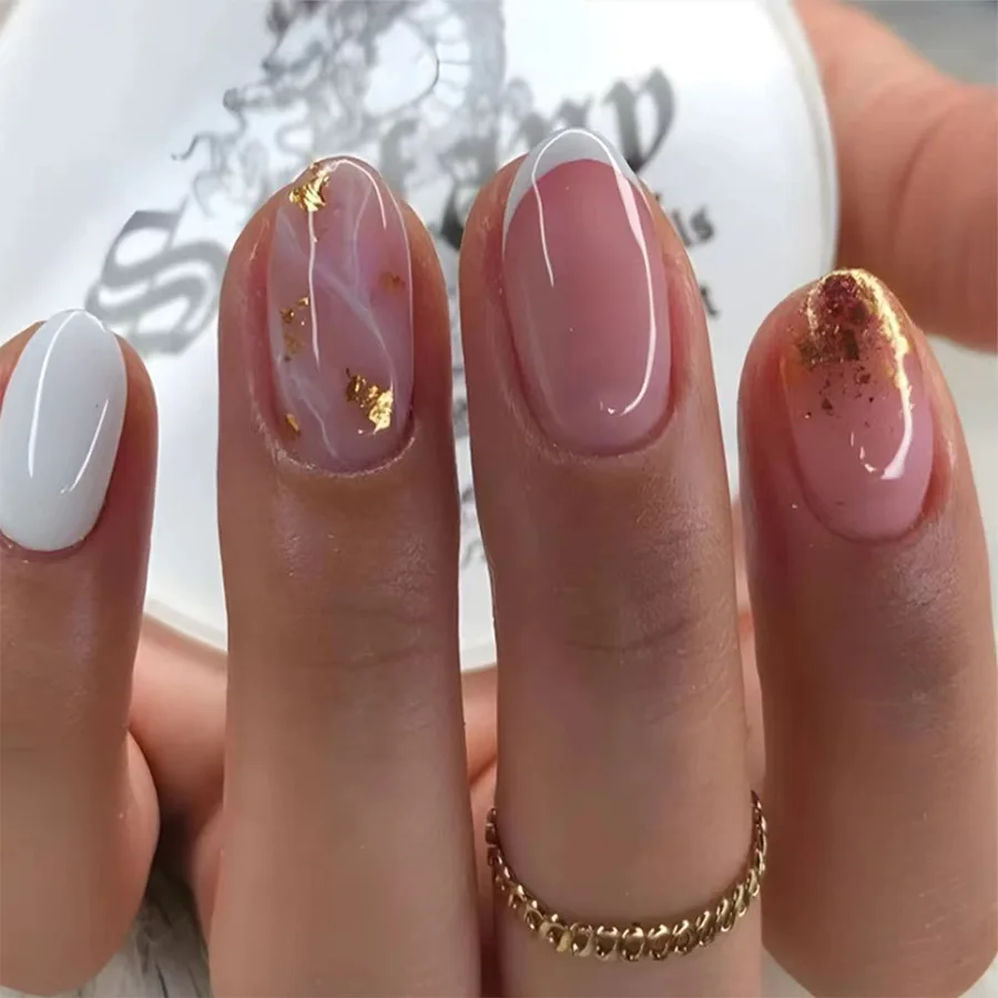 24Pcs Short Round Head Nails Set Press on White French Shiny Powder Design Fake Nail Oval Detachable Full Cover False Nails Tips
24Pcs Short Round Head Nails Set Press on White French Shiny Powder Design Fake Nail Oval Detachable Full Cover False Nails Tips
