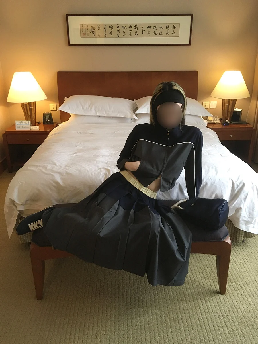 MONA, повседневный комплект с юбкой со средней талией, женская весенняя коллекция Faion, удобная футболка Quali, ансамбль
MONA, повседневный комплект с юбкой со средней талией, женская весенняя коллекция Faion, удобная футболка Quali, ансамбль