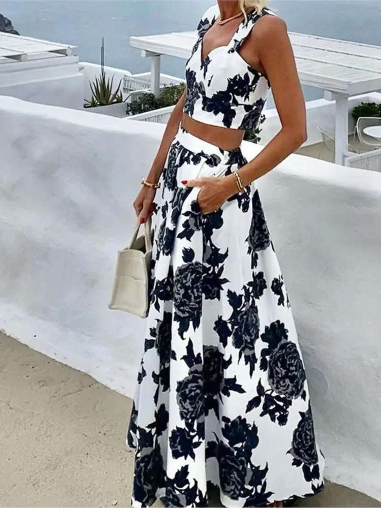 Elegant Black Printed Two Piece Set Lady Fashion V-neck Sleeveless Tank Tops Summer Slim All-match High Waist Large Swing Skirts
Elegant Black Printed Two Piece Set Lady Fashion V-neck Sleeveless Tank Tops Summer Slim All-match High Waist Large Swing Skirts