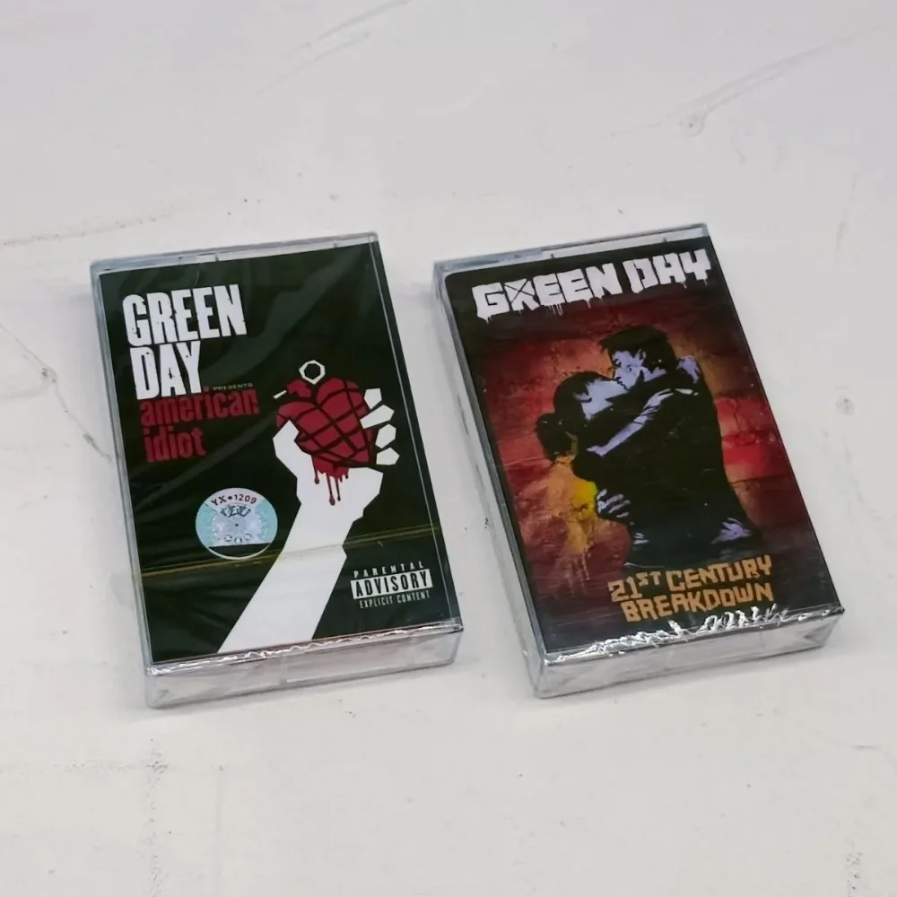Punk Rock Green Day Billie Joe Music Tape Idiot Album Music Record Cassettes Cosplay Walkman Car Recorder Soundtracks Box Prop
Punk Rock Green Day Billie Joe Music Tape Idiot Album Music Record Cassettes Cosplay Walkman Car Recorder Soundtracks Box Prop