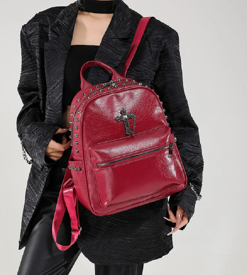 2026 Korean New Fashion Rivet Soft Leather Backpacks Women's Large Capacity Travel Shoulder Bags Totes Crossbody Bag
2026 Korean New Fashion Rivet Soft Leather Backpacks Women's Large Capacity Travel Shoulder Bags Totes Crossbody Bag