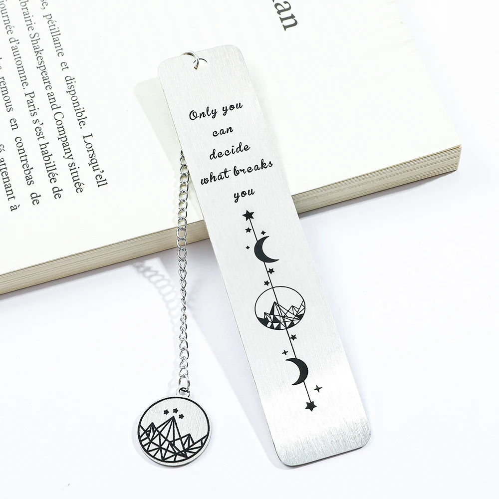 Metal Stainless Steel Bookmark with Chain Pendant, Mountain and Moon Phases, Book Decoration for Bookworms
Metal Stainless Steel Bookmark with Chain Pendant, Mountain and Moon Phases, Book Decoration for Bookworms