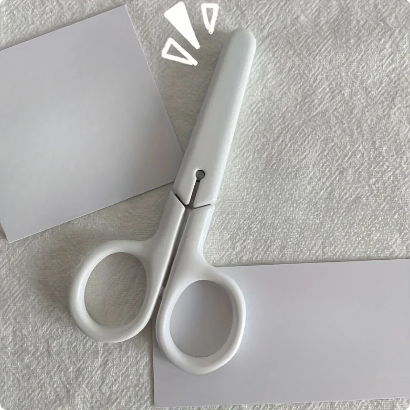 1pc Mini White Scissors, Portable Stainless Steel Blade Paper Cutter, Handmade Stationery, Gift For Office School
1pc Mini White Scissors, Portable Stainless Steel Blade Paper Cutter, Handmade Stationery, Gift For Office School