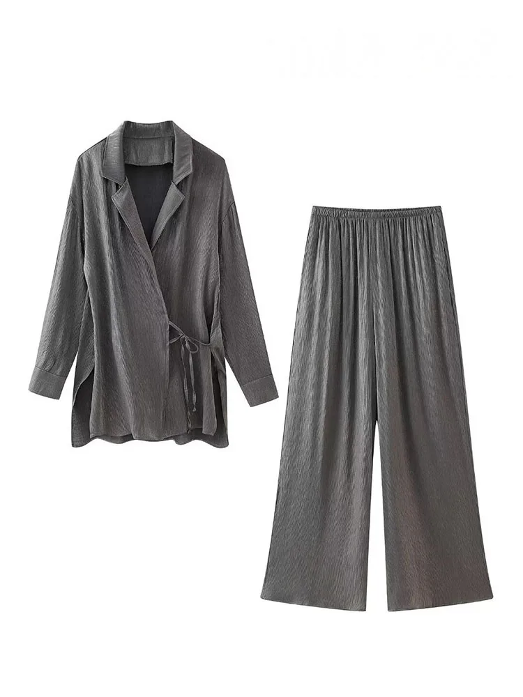 HH Women Summer Turn Down Collar Casual Long Sleeve Cardigan+Pocket Wrinkled-Effect Elastic Waist Wide Leg Pants 2 Piece Set
HH Women Summer Turn Down Collar Casual Long Sleeve Cardigan+Pocket Wrinkled-Effect Elastic Waist Wide Leg Pants 2 Piece Set