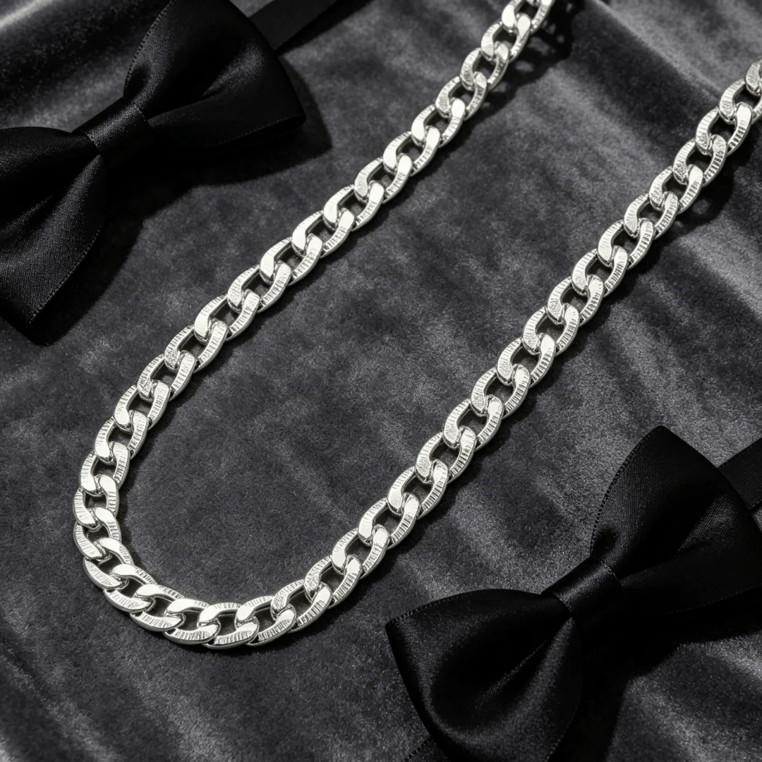 New trendy Fashion 925 Sterling Silver Necklace Affordable Jewelry temperament 8MM Flat Geometry chain for Men's women Gifts
New trendy Fashion 925 Sterling Silver Necklace Affordable Jewelry temperament 8MM Flat Geometry chain for Men's women Gifts