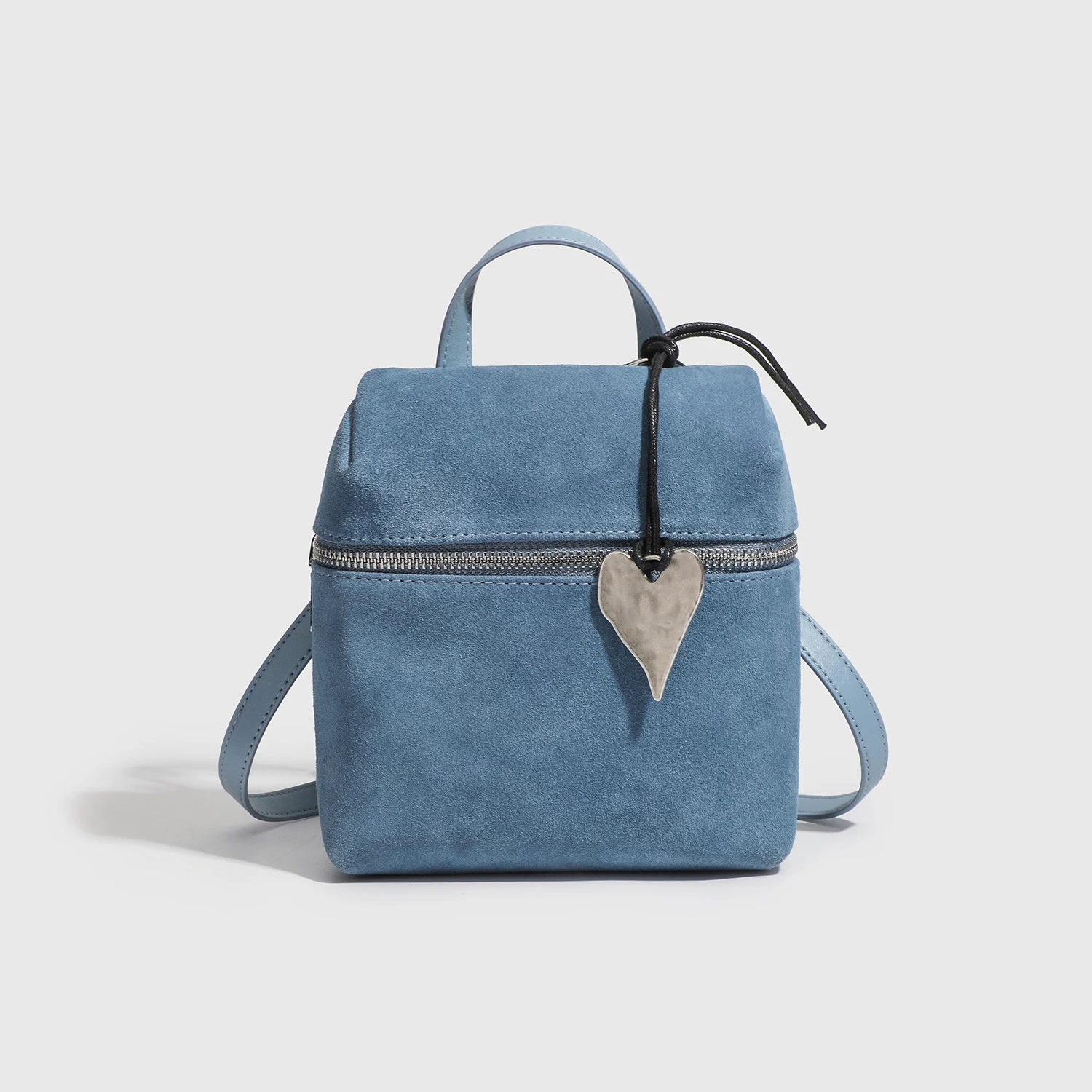 Genuine Leather Mini Box Bags For Women Luxury Designer Handbag Purse 2025 New Fashion Love Heart Decoration Shoulder Crossbody
Genuine Leather Mini Box Bags For Women Luxury Designer Handbag Purse 2025 New Fashion Love Heart Decoration Shoulder Crossbody