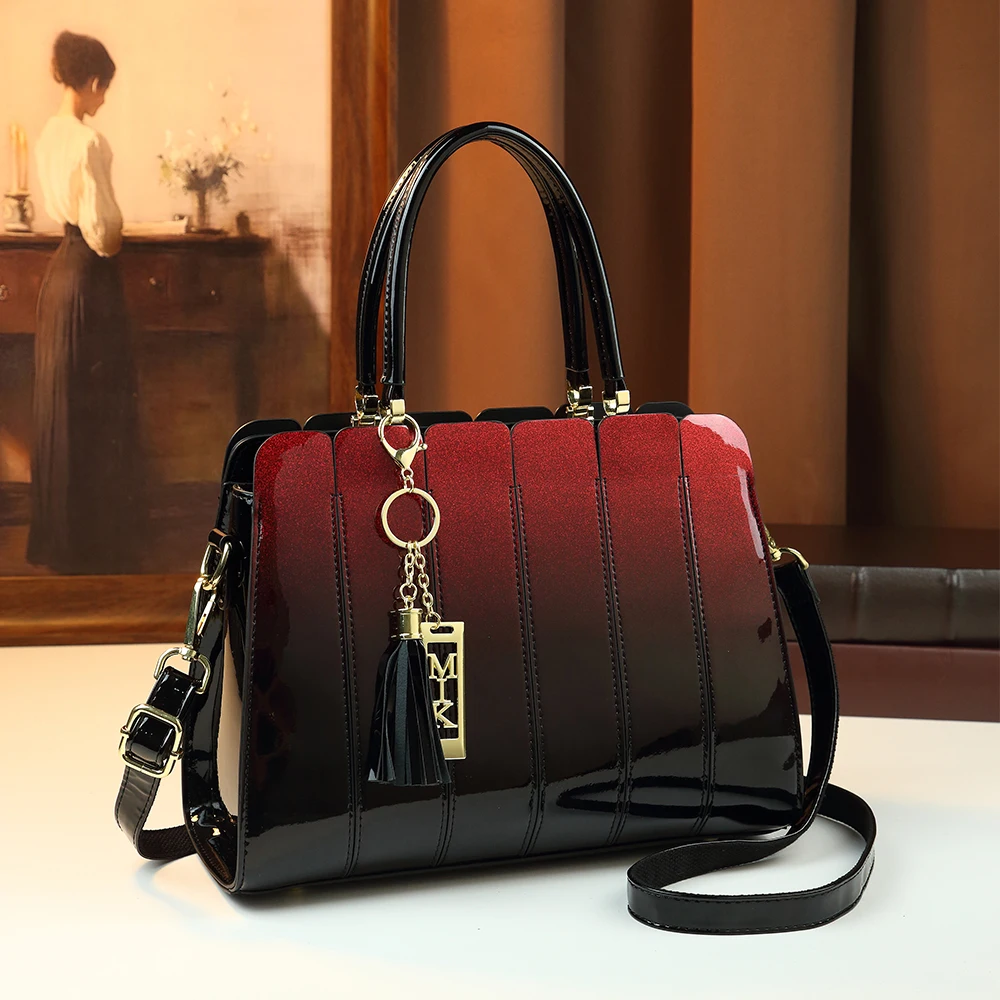 2026 New Luxury Designer Gradient Patent Handbags for Women Ombre Shoulder Bag Fashion Tassel Tote Crossbody Bag
2026 New Luxury Designer Gradient Patent Handbags for Women Ombre Shoulder Bag Fashion Tassel Tote Crossbody Bag