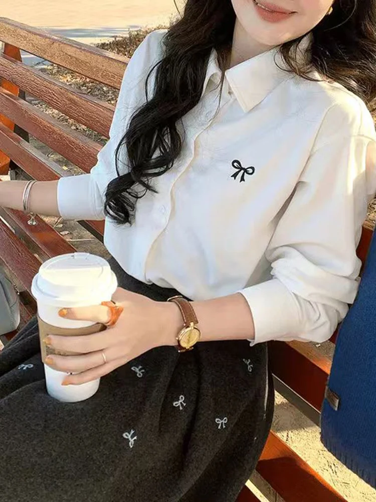Korean Style Knot Vest Shirt Half Skirt Three Piece Set Women's Fashion Autumn Winter Complete Matching Outfit
Korean Style Knot Vest Shirt Half Skirt Three Piece Set Women's Fashion Autumn Winter Complete Matching Outfit