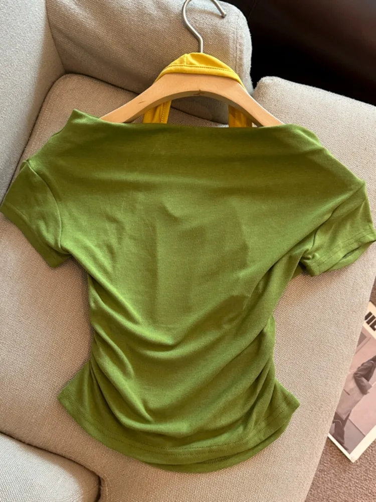 Avocado Green Waist-Cinching Letter T-Shirt Women's Summer American Design Sense Fake Two-Piece Hanging Neck Strap Short Slee...
Avocado Green Waist-Cinching Letter T-Shirt Women's Summer American Design Sense Fake Two-Piece Hanging Neck Strap Short Slee...