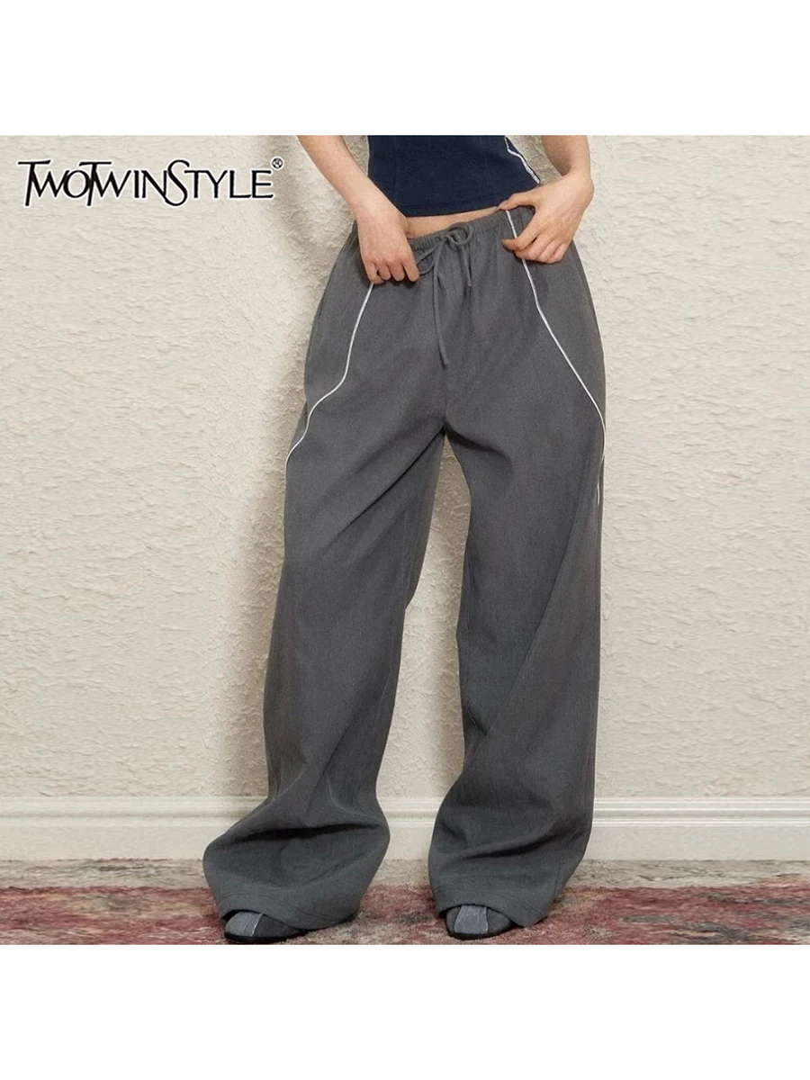 TWOTWINSTYLE Hit Color Loose Casual Temperament Pant For Women High Waist Wide Leg Pant Pant Female Fashion Style Clothes New
TWOTWINSTYLE Hit Color Loose Casual Temperament Pant For Women High Waist Wide Leg Pant Pant Female Fashion Style Clothes New