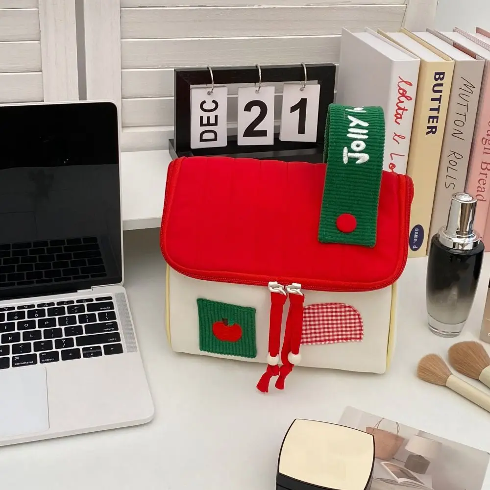 Waterproof Handheld Makeup Bag Multifunctional Cartoon House Shape Cosmetic Bag Nylon Clutch Bag Skincare Storage Bag Women
Waterproof Handheld Makeup Bag Multifunctional Cartoon House Shape Cosmetic Bag Nylon Clutch Bag Skincare Storage Bag Women