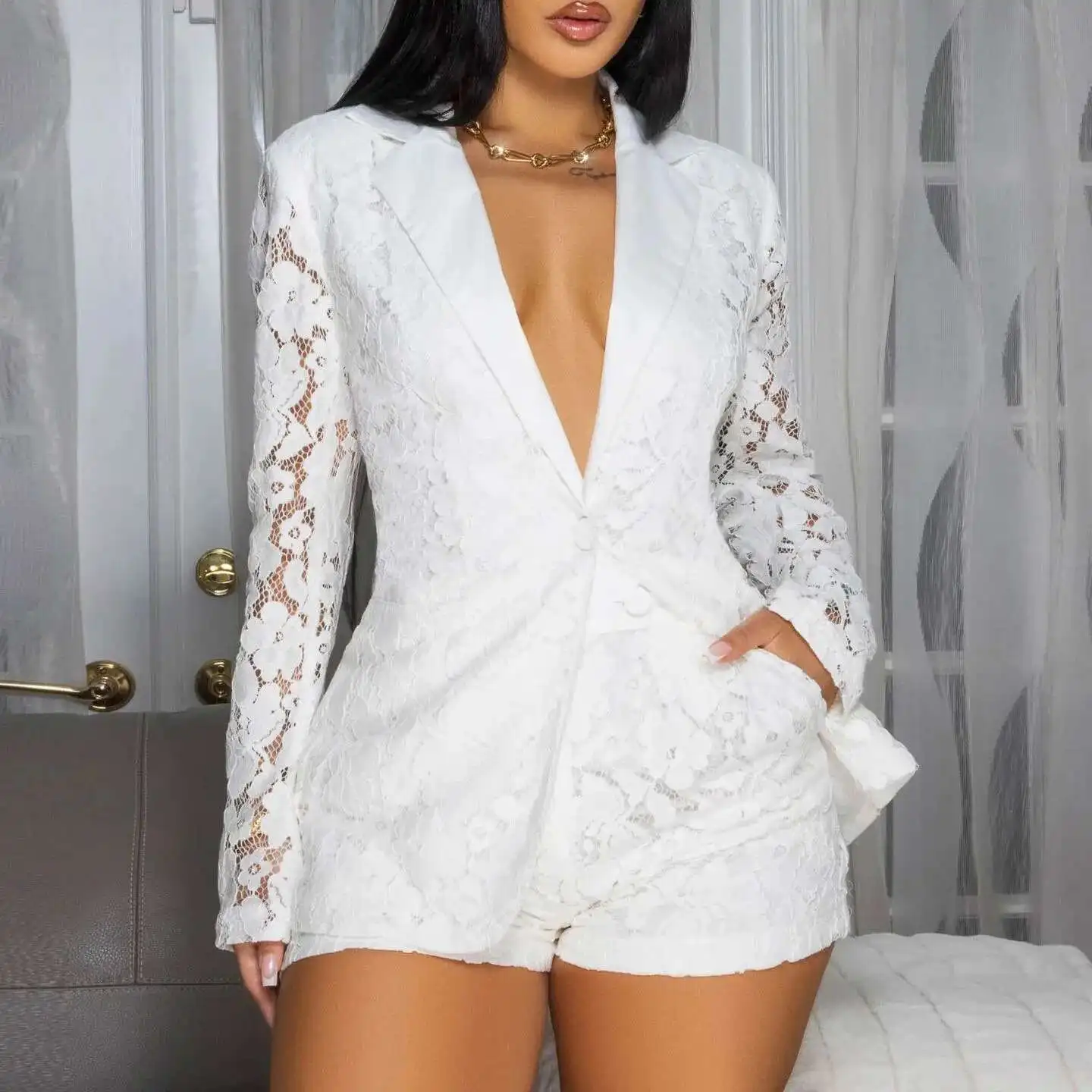 Women's Fashion Casual Elegant Lace V-neck See Through Temperament Suit Shorts Set
Women's Fashion Casual Elegant Lace V-neck See Through Temperament Suit Shorts Set