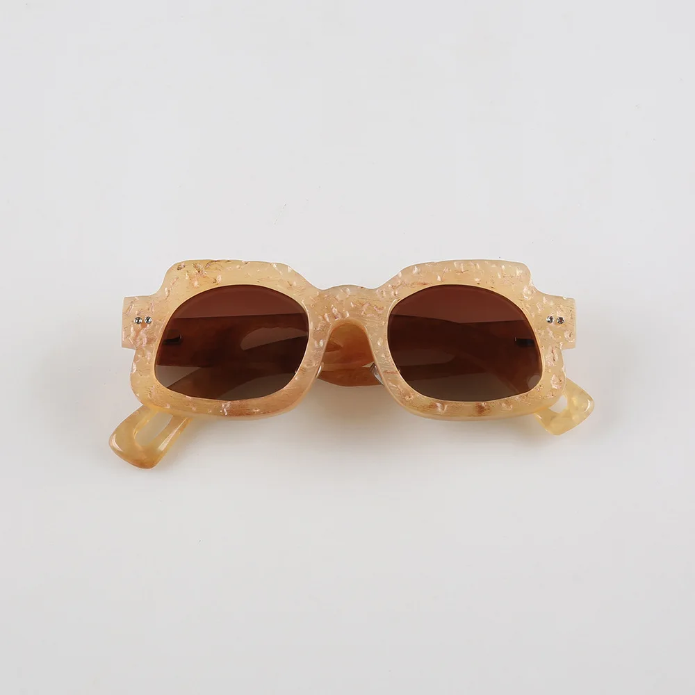 Women Sunglasses Men Unique Vintage Irregular Thick Hollowed-Out Polarized Handmade Honey Horn Man Sunglass Optical Eyeglasses
Women Sunglasses Men Unique Vintage Irregular Thick Hollowed-Out Polarized Handmade Honey Horn Man Sunglass Optical Eyeglasses