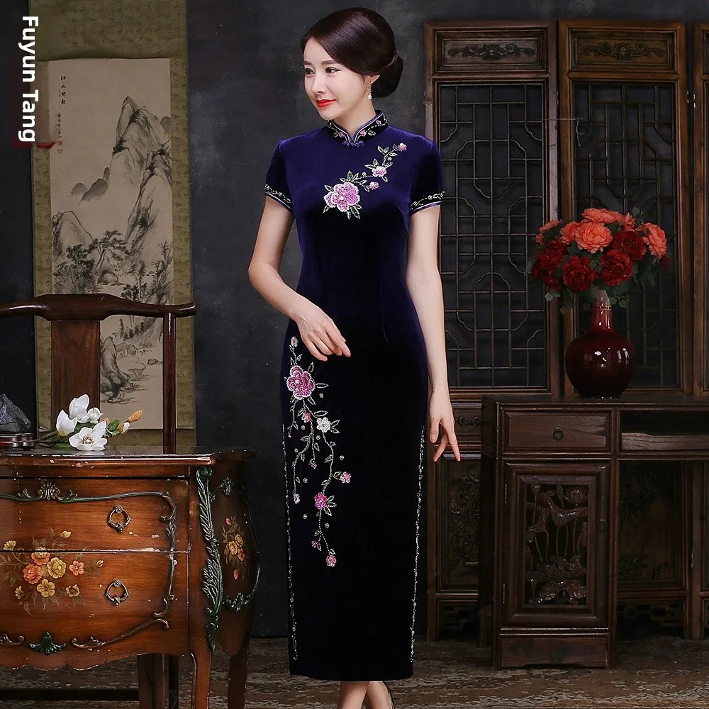 Ele Velvet Qipao with Beads Mommy Sle Artistic Retro Design High Slit Long Dr for Women over 35 Spring New Collection
Ele Velvet Qipao with Beads Mommy Sle Artistic Retro Design High Slit Long Dr for Women over 35 Spring New Collection