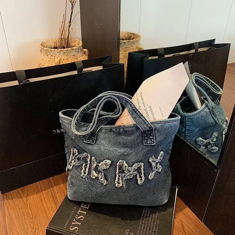 2025 New Washed Vintage Denim Tote & Shoulder Bag, Adjustable Crossbody Purse with Raw-Edge Details Everyday Lightweight Handle
2025 New Washed Vintage Denim Tote & Shoulder Bag, Adjustable Crossbody Purse with Raw-Edge Details Everyday Lightweight Handle