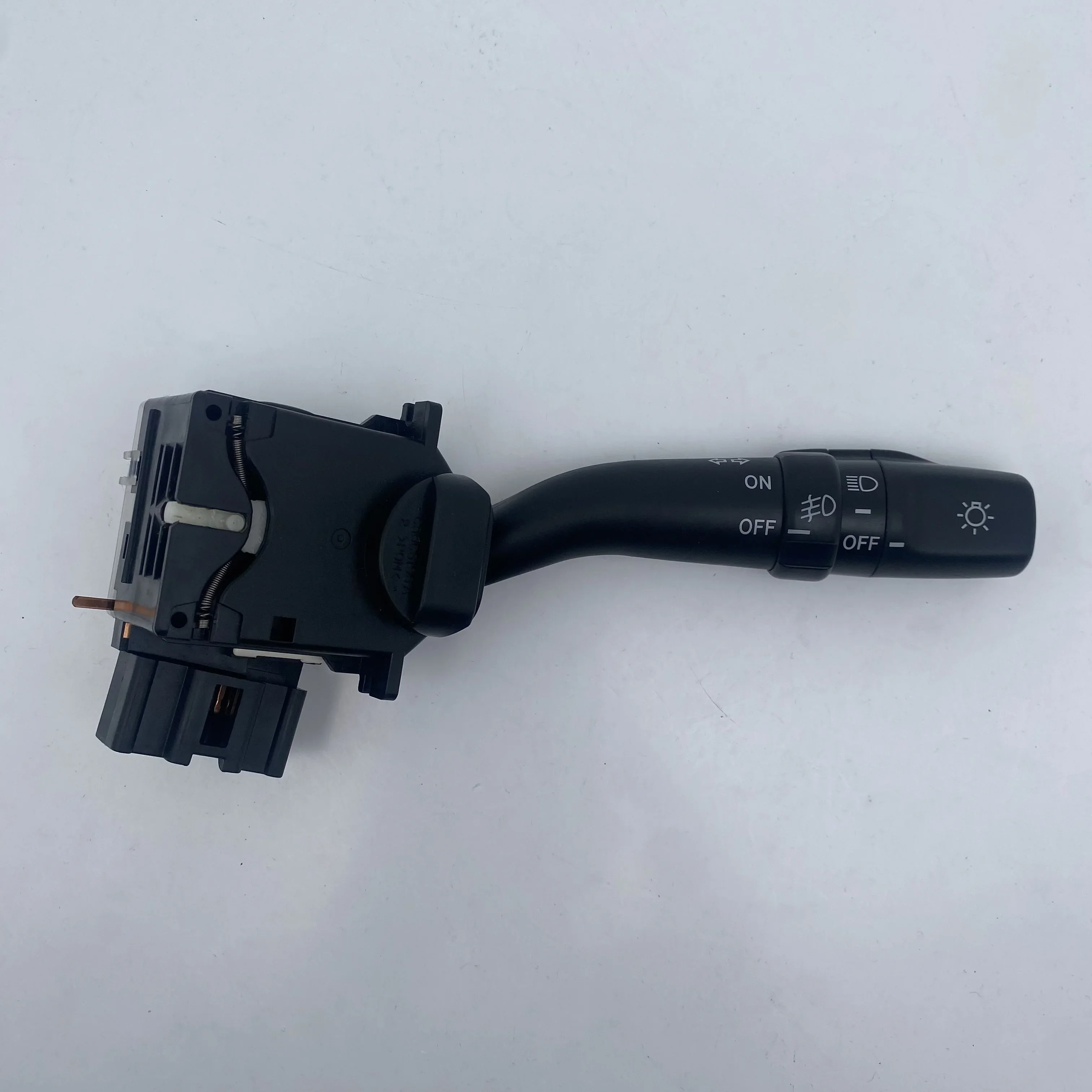 Original Headlight Fog Light Turn Signal Switch For Toyota Altezza Camry Carina FJ Cruiser Harrier Mark II 84140-20540 C30CS196
Original Headlight Fog Light Turn Signal Switch For Toyota Altezza Camry Carina FJ Cruiser Harrier Mark II 84140-20540 C30CS196