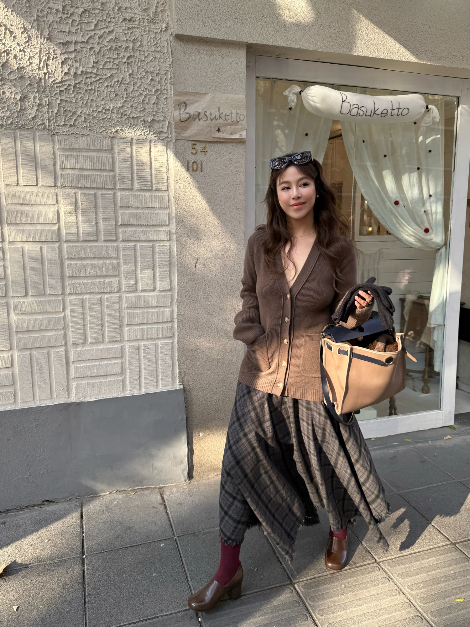 Юбка А-силуэта из хлопка в винтажную клетку, асимметричная, на осень-зиму, повседневная, средней длины, для женщин
Юбка А-силуэта из хлопка в винтажную клетку, асимметричная, на осень-зиму, повседневная, средней длины, для женщин