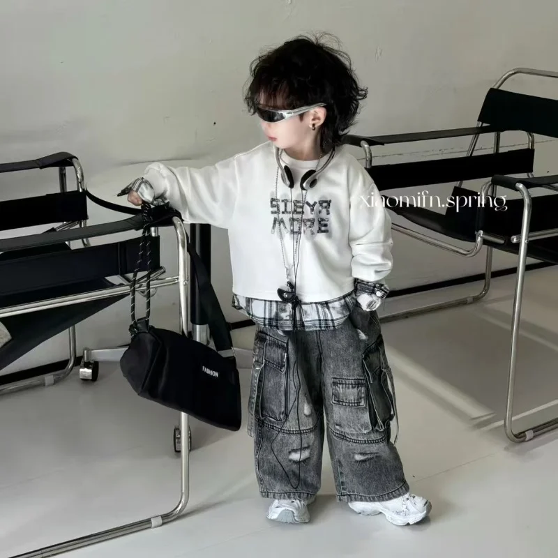 Boys Spring Autumn 2-piece Set Long Sleeved T-shirt Sweatshirt +Wide Leg Jeans Set New Patchwork Hoodie+ Denim Cargo Pants Set
Boys Spring Autumn 2-piece Set Long Sleeved T-shirt Sweatshirt +Wide Leg Jeans Set New Patchwork Hoodie+ Denim Cargo Pants Set