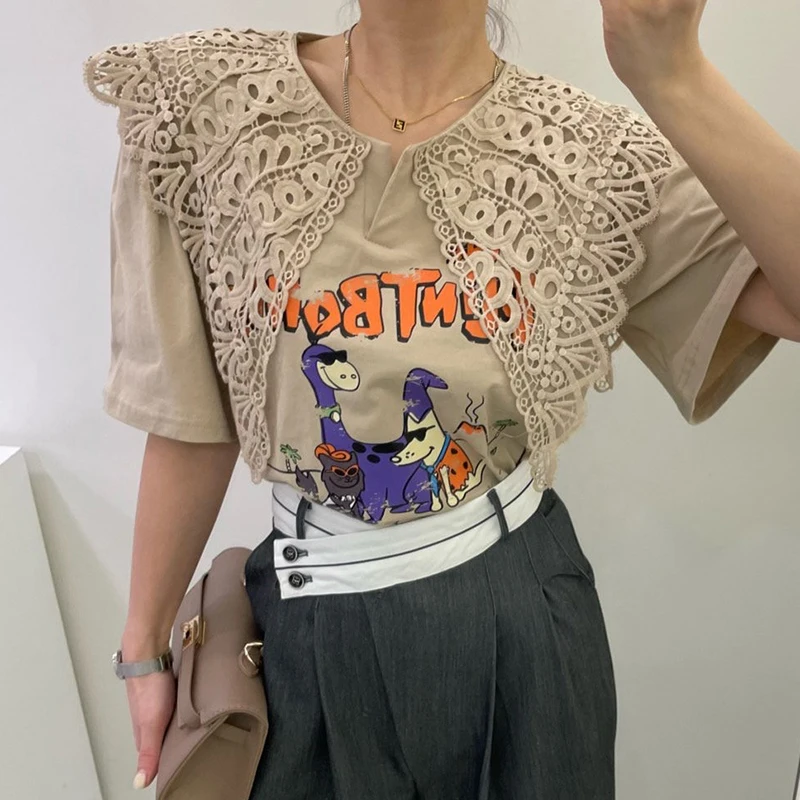 Chic Summer Anti-Aging Versatile arp Collar Hollow out Hook Flower Cartoon Print Loose ort Sve Women's T-irt Top
Chic Summer Anti-Aging Versatile arp Collar Hollow out Hook Flower Cartoon Print Loose ort Sve Women's T-irt Top