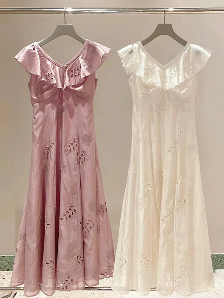 Sweet Pure Color V-neck Hollow out Embroidery Slimming Dress Spring Summer New Arrival Midi Dress for Women Casual Wear
Sweet Pure Color V-neck Hollow out Embroidery Slimming Dress Spring Summer New Arrival Midi Dress for Women Casual Wear
