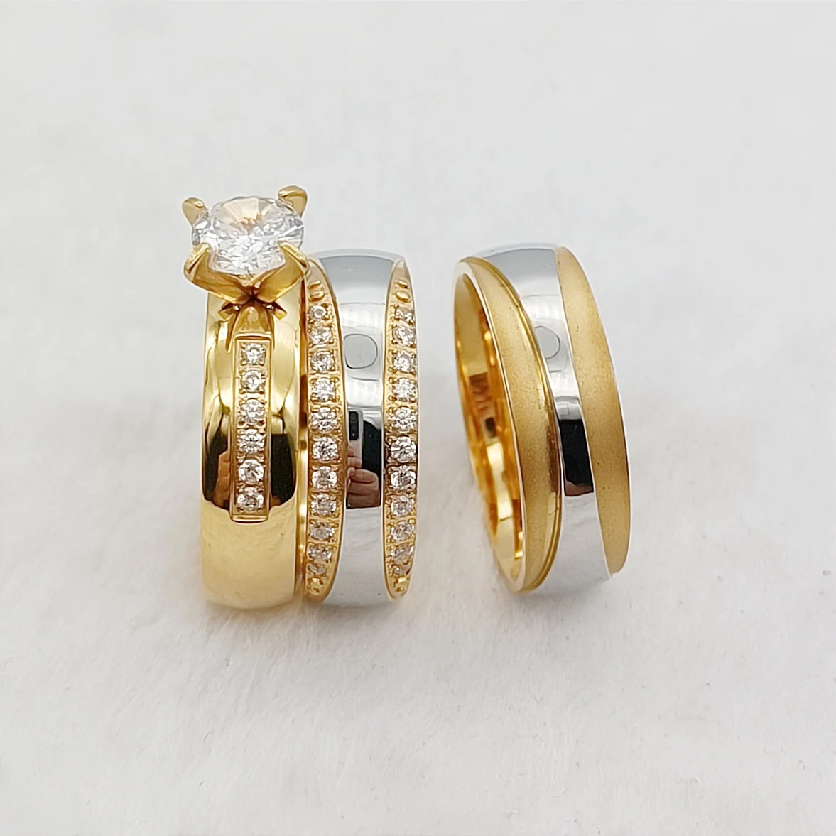 Luxury Western 3pcs Wedding Engagement Rings Bridal Sets For Couples Bicolor 18k Gold Plated Jewery Cubic Zirconia Ring
Luxury Western 3pcs Wedding Engagement Rings Bridal Sets For Couples Bicolor 18k Gold Plated Jewery Cubic Zirconia Ring