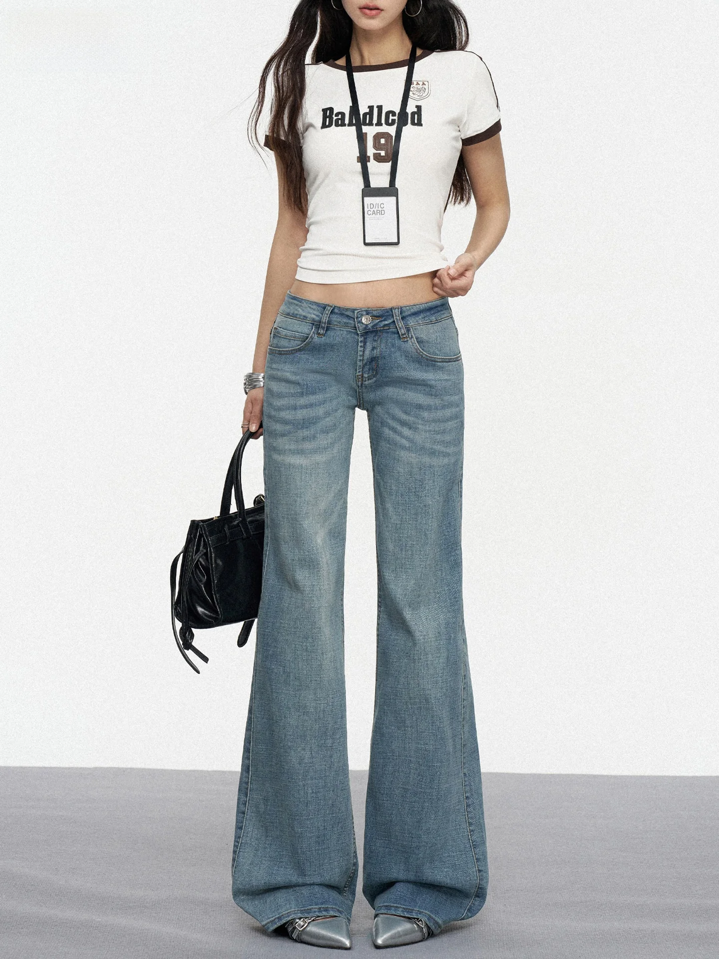 American Style Low Waist Bell Bottom Women's Jeans Retro Washed Floor Length Slim Fit Spring Autumn Fashion Ladies Denim
American Style Low Waist Bell Bottom Women's Jeans Retro Washed Floor Length Slim Fit Spring Autumn Fashion Ladies Denim