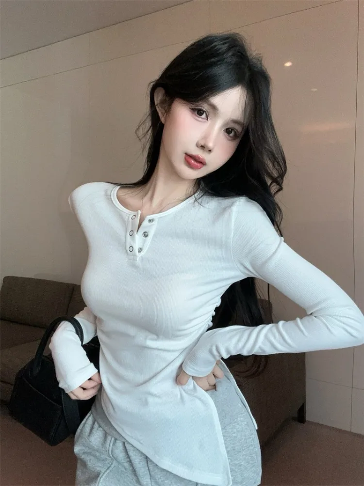 Korean Style Sexy Half Open Collar Long Sleeve Women's T-Shirt Autumn Winter New Folded Uneven Slit Inner Wear Base Shirt Top
Korean Style Sexy Half Open Collar Long Sleeve Women's T-Shirt Autumn Winter New Folded Uneven Slit Inner Wear Base Shirt Top
