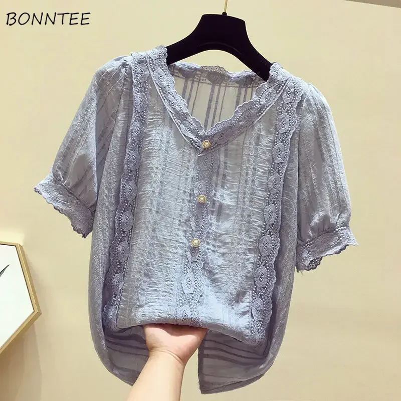 Shirts Women Short Sleeve Lace Solid V-neck Loose Sweet Korean Style Daily All-match College Fashion Popular New Arrival Summer
Shirts Women Short Sleeve Lace Solid V-neck Loose Sweet Korean Style Daily All-match College Fashion Popular New Arrival Summer