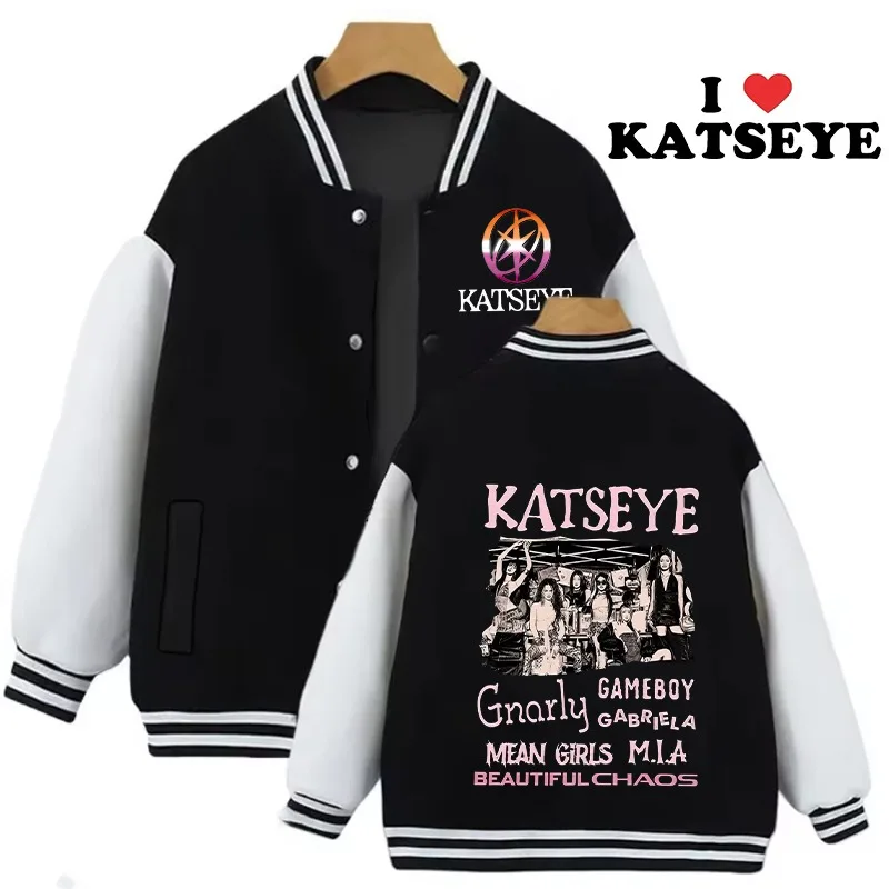 Модная женская бейсбольная куртка Katseye Fashion для взрослых, с милым мультяшным принтом, стильная черная толстовка, верхняя одежда, подарок на день рождения
Модная женская бейсбольная куртка Katseye Fashion для взрослых, с милым мультяшным принтом, стильная черная толстовка, верхняя одежда, подарок на день рождения