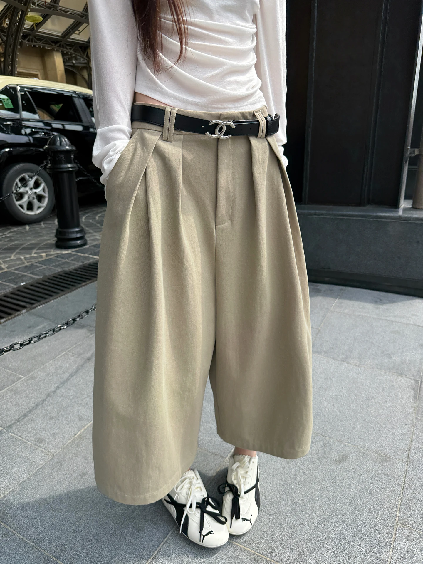 Here Yaya Shop Sweet Workwear Cotton High Waist Wide Leg Pants Casual Style Fashionable Washed Heavyweight Linen Eighteen Shorts
Here Yaya Shop Sweet Workwear Cotton High Waist Wide Leg Pants Casual Style Fashionable Washed Heavyweight Linen Eighteen Shorts