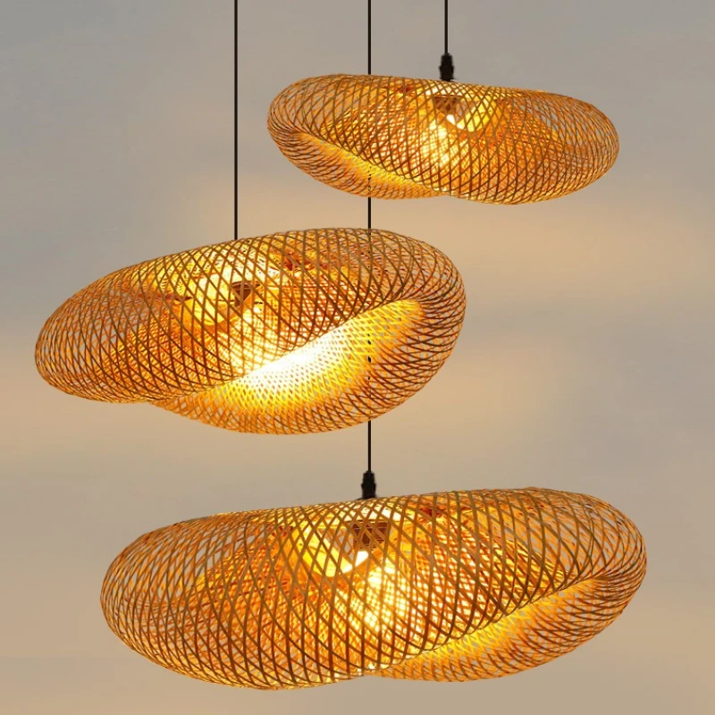 Japanese Wabi-Sabi Rattan Weaving Pendant Lights for Balcony Outdoor Atmospheric Ornaments Ceiling Pendant Lamps Decorative Home
Japanese Wabi-Sabi Rattan Weaving Pendant Lights for Balcony Outdoor Atmospheric Ornaments Ceiling Pendant Lamps Decorative Home