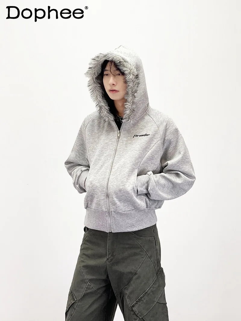 Y2K Subculture American Street Style Fur Collar Hooded Cardigan Sweatshirt Loose Casual Autumn Winter Warm Short Jacket for Men
Y2K Subculture American Street Style Fur Collar Hooded Cardigan Sweatshirt Loose Casual Autumn Winter Warm Short Jacket for Men