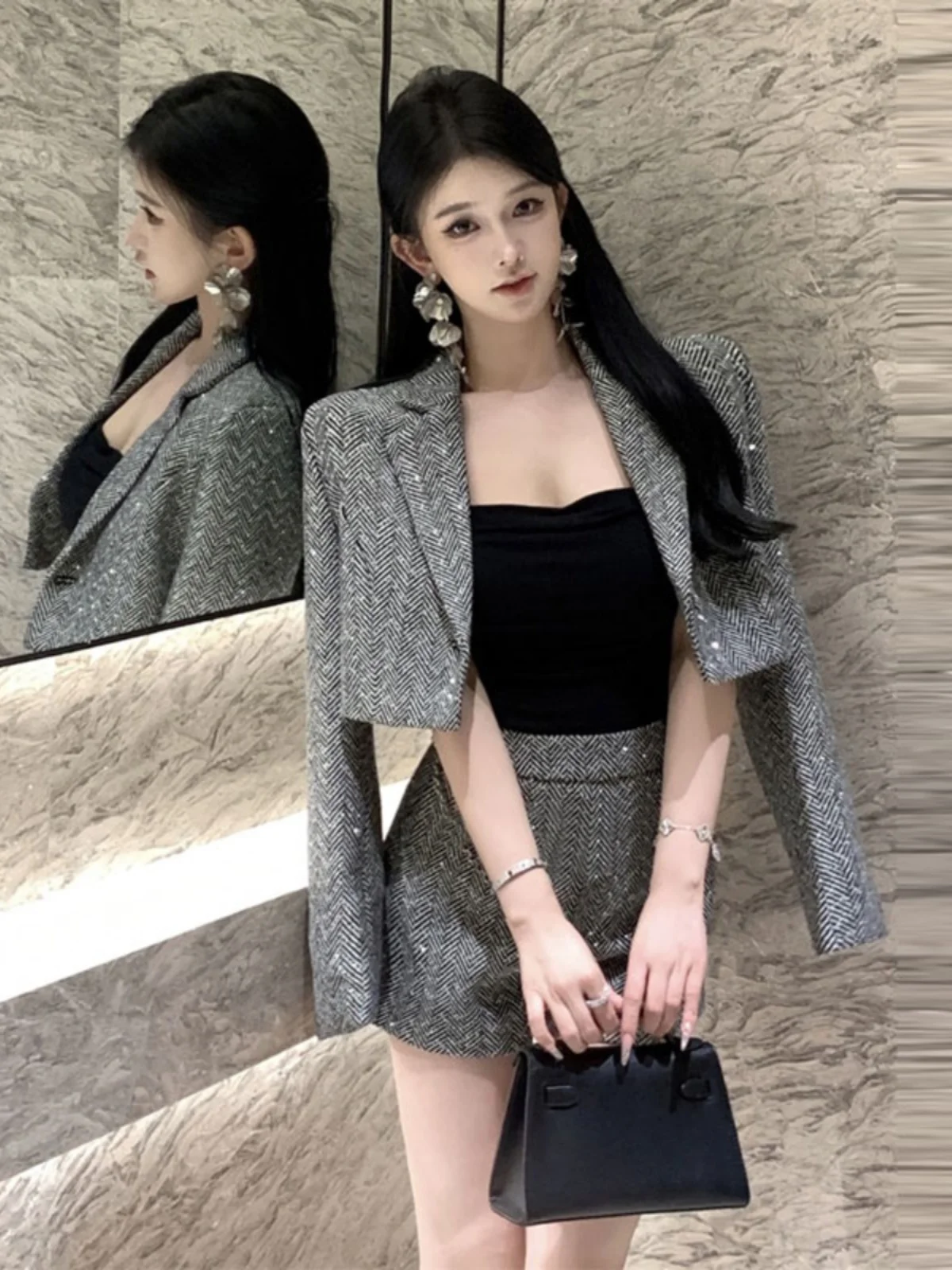 Style Tweed Suit Set with Wide Leg Shorts Two Piece High End Spring Fashion for Ladies Comfortable Cotton Blend
Style Tweed Suit Set with Wide Leg Shorts Two Piece High End Spring Fashion for Ladies Comfortable Cotton Blend